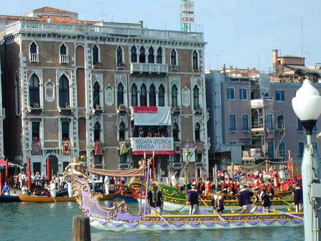 Venedig: die historische Regatta